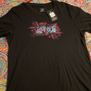 NWT Hurley shirt - Mens Medium
